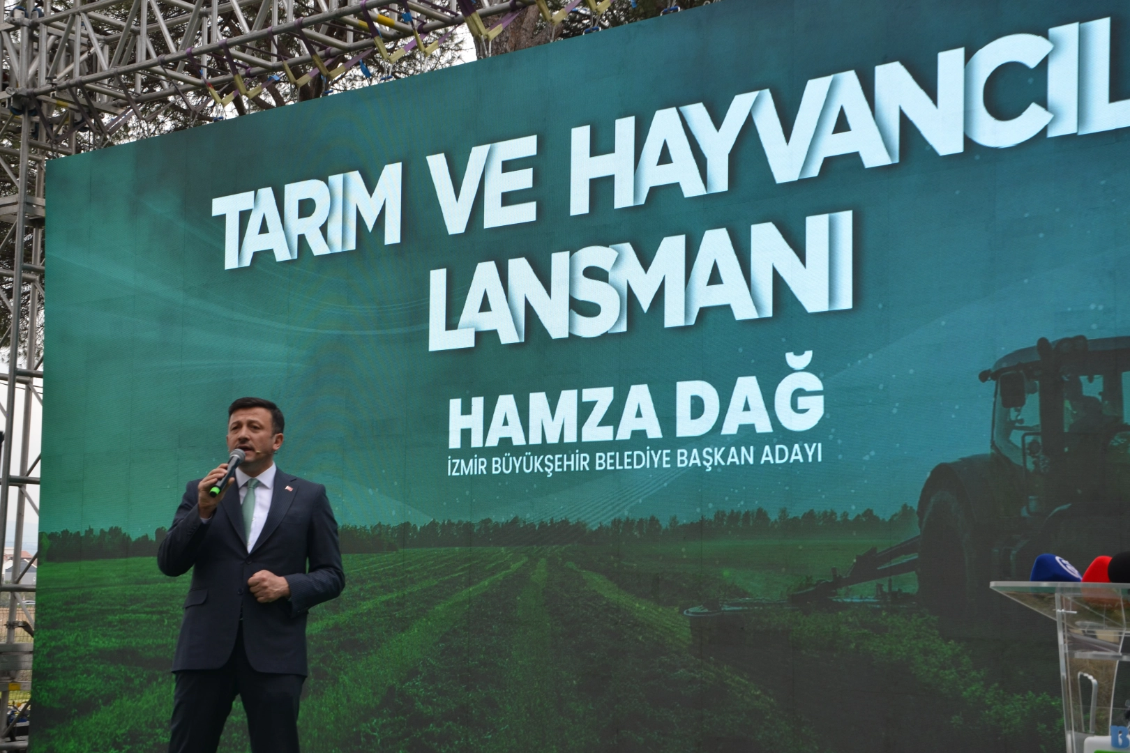 Hamza Dağ İzmir’de tarım projelerini açıkladı haberinin görseli