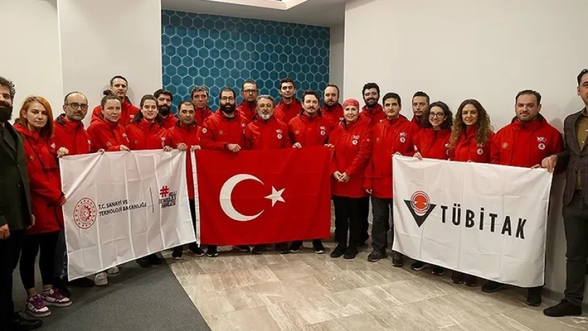 8. Ulusal Antarktika Bilim Seferi yolcuları yurda döndü haberinin görseli