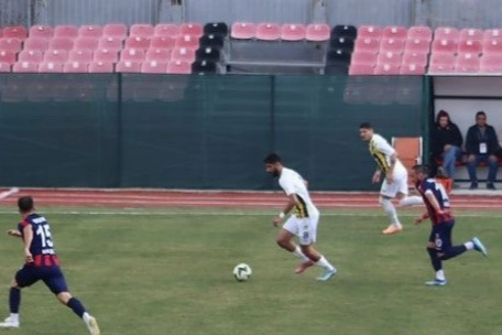 Alaçatıspor deplasmandan beraberlikle döndü haberinin görseli