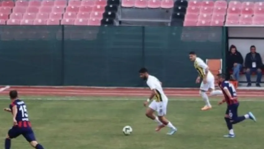 Alaçatıspor deplasmandan beraberlikle döndü haberinin görseli