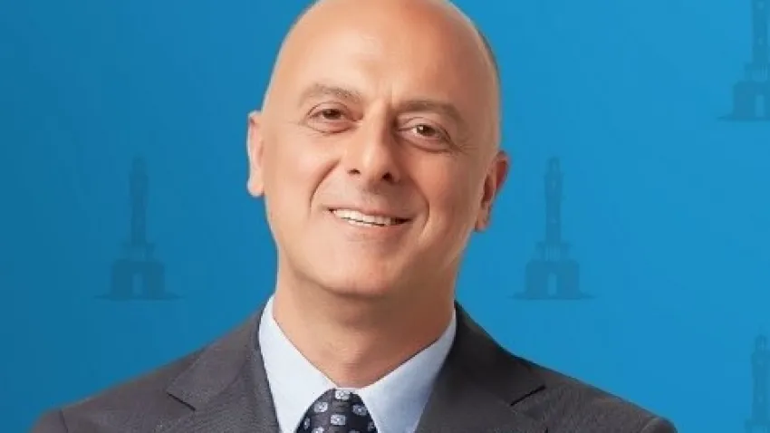 İYİ Partili Ümit Özlale seçim çalışmalarını son gaz sürdürüyor