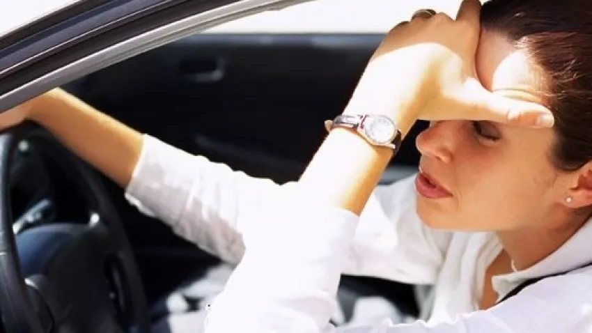 Trafik stresiyle başa çıkmak için radyo dinleyin, şarkı söyleyin! haberinin görseli