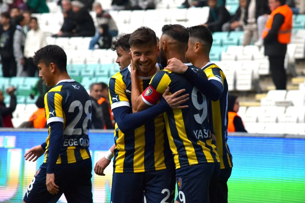 Bucaspor gümbür gümbür