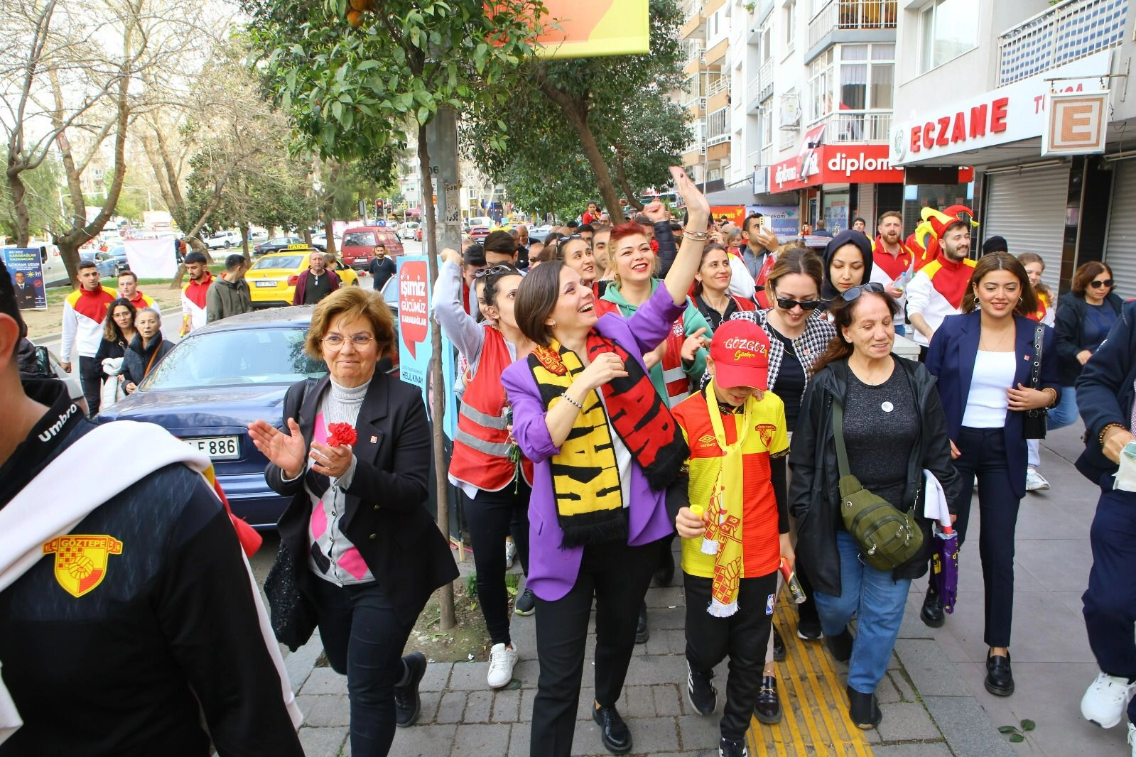 CHP Karabağlar Adayı Helil Kınay: Karabağlar bizim ailemiz olacak