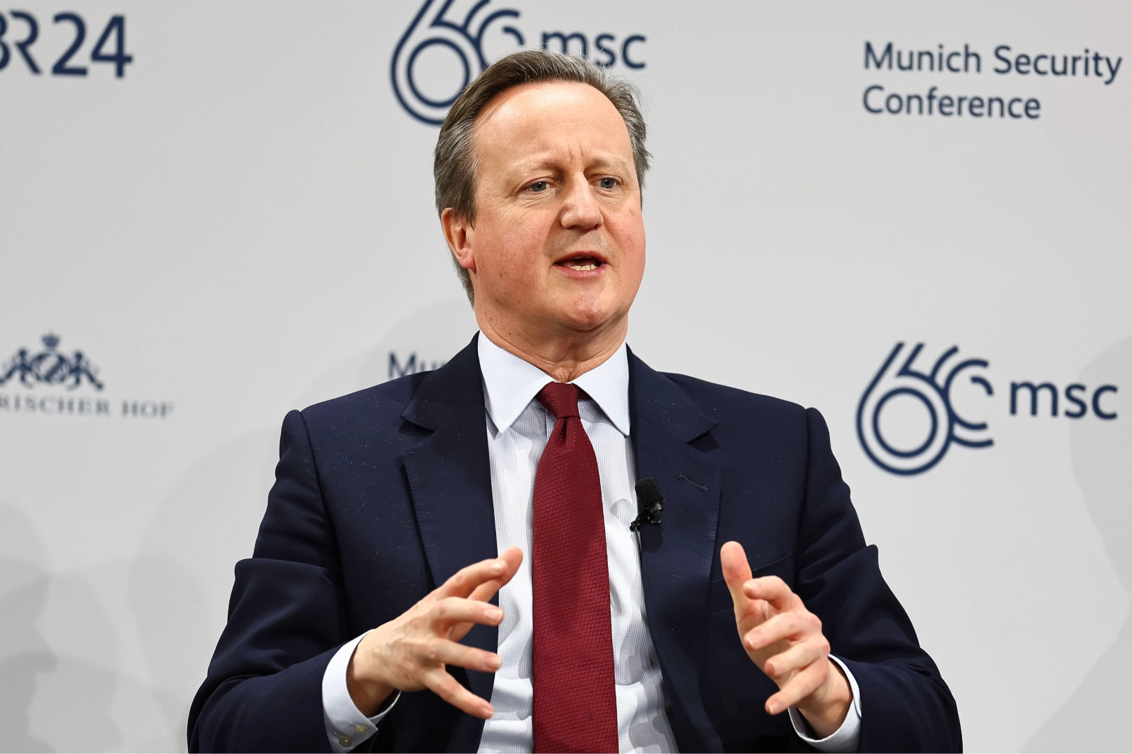 David  Cameron: İsrail işgalci güçtür