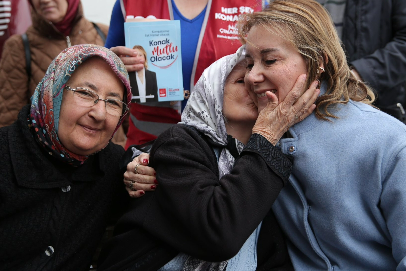 CHP’li Nilüfer Çınarlı Mutlu’dan kadınlara 8 Mart daveti