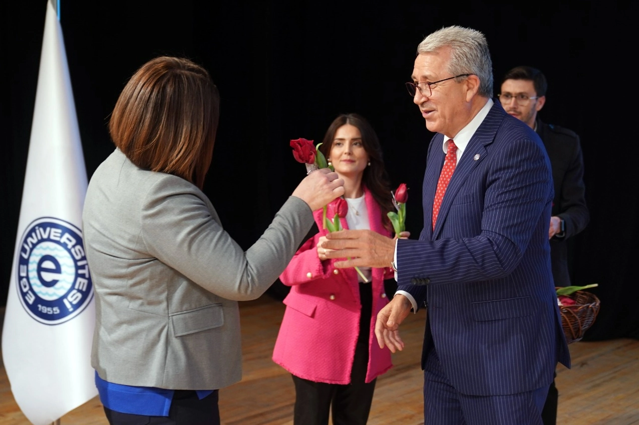 Rektör Budak'tan bilim üretimi mesajı