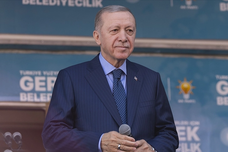 Cumhurbaşkanı Erdoğan: Her kesimden insanımızın sıkıntılarını çözecek programa sahibiz