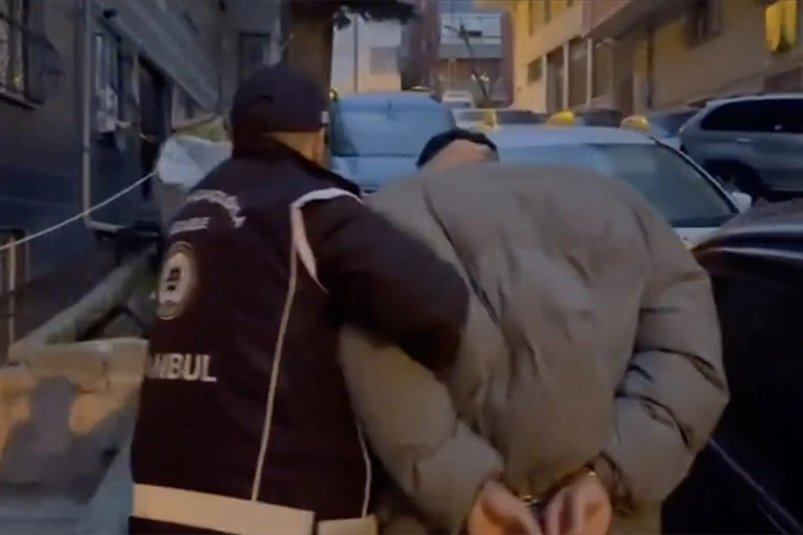 KALKAN-14 operasyonları ile göçmen kaçakçılarına darbe: Şüpheliler yakalandı haberinin görseli