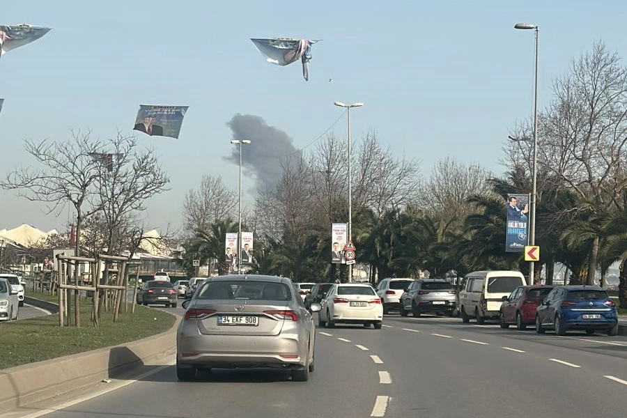 İstanbul Tuzla'da yangın! haberinin görseli