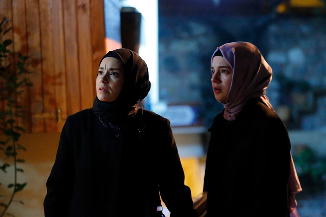 Kızıl Goncalar 11. bölüm fragmanı yayınlandı! haberinin görseli