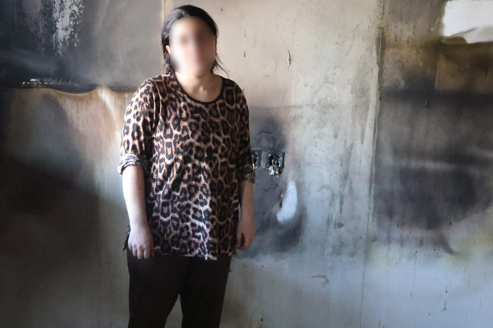 Afet bölgesinde dehşet: Karısına kızdı, yaşadığı konteyneri yaktı haberinin görseli