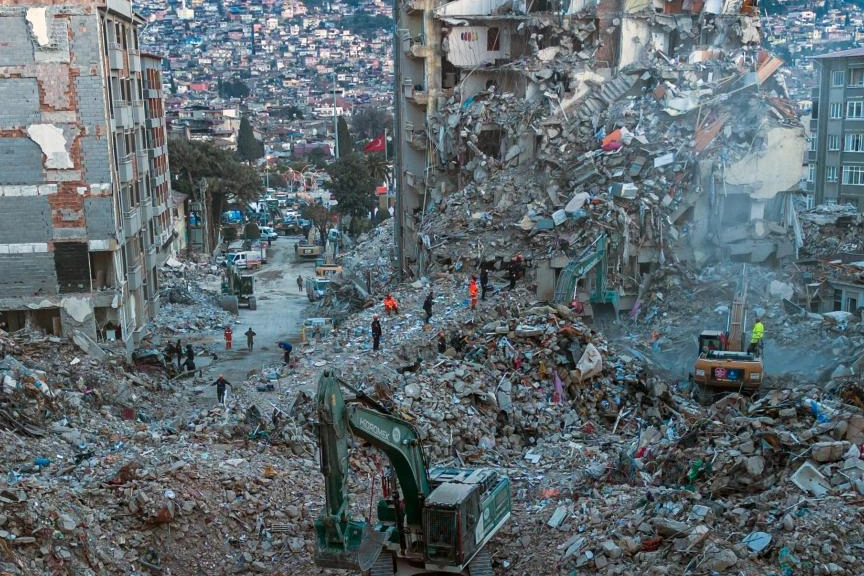 Deprem Uzmanı Şükrü Ersoy’dan deprem uyarısı: 7'den büyük bir deprem bekliyoruz haberinin görseli