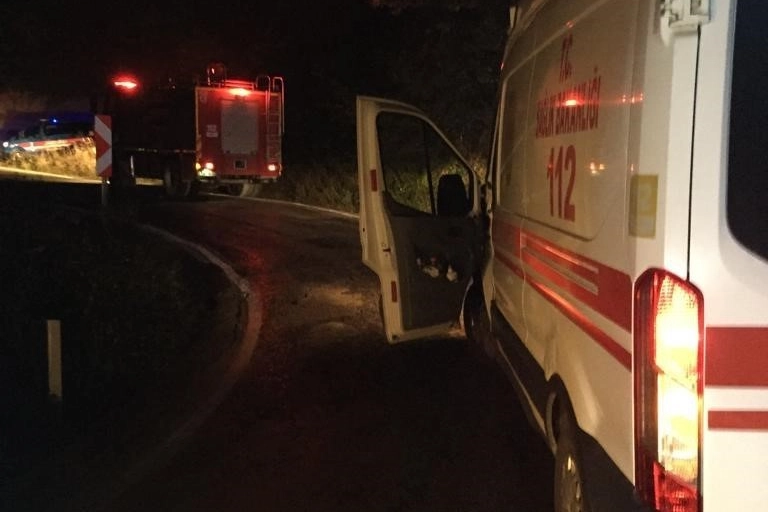 Dolu yağışı Denizli’yi felç etti: Üç ayrı kazada bir kişi hayatını kaybetti haberinin görseli