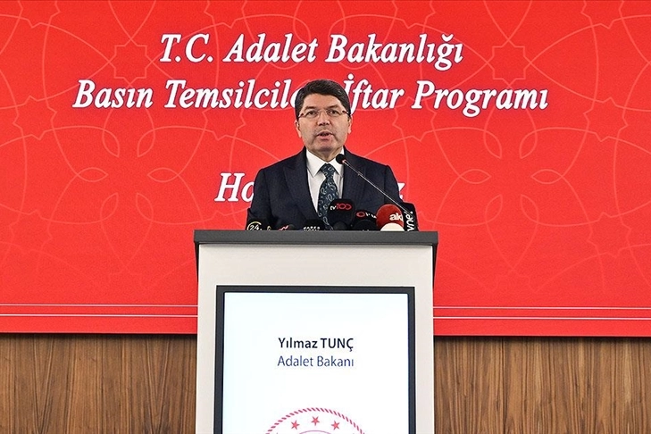 Adalet Bakanı Yılmaz Tunç: 9. Yargı Paketi'mizin hazırlıkları devam ediyor haberinin görseli