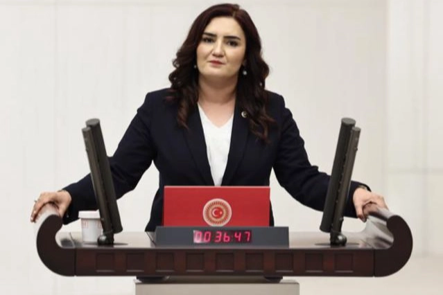 Chp İzmir Milletvekili Sevda Erdan Kılıç’tan Tugay’a destek haberinin görseli