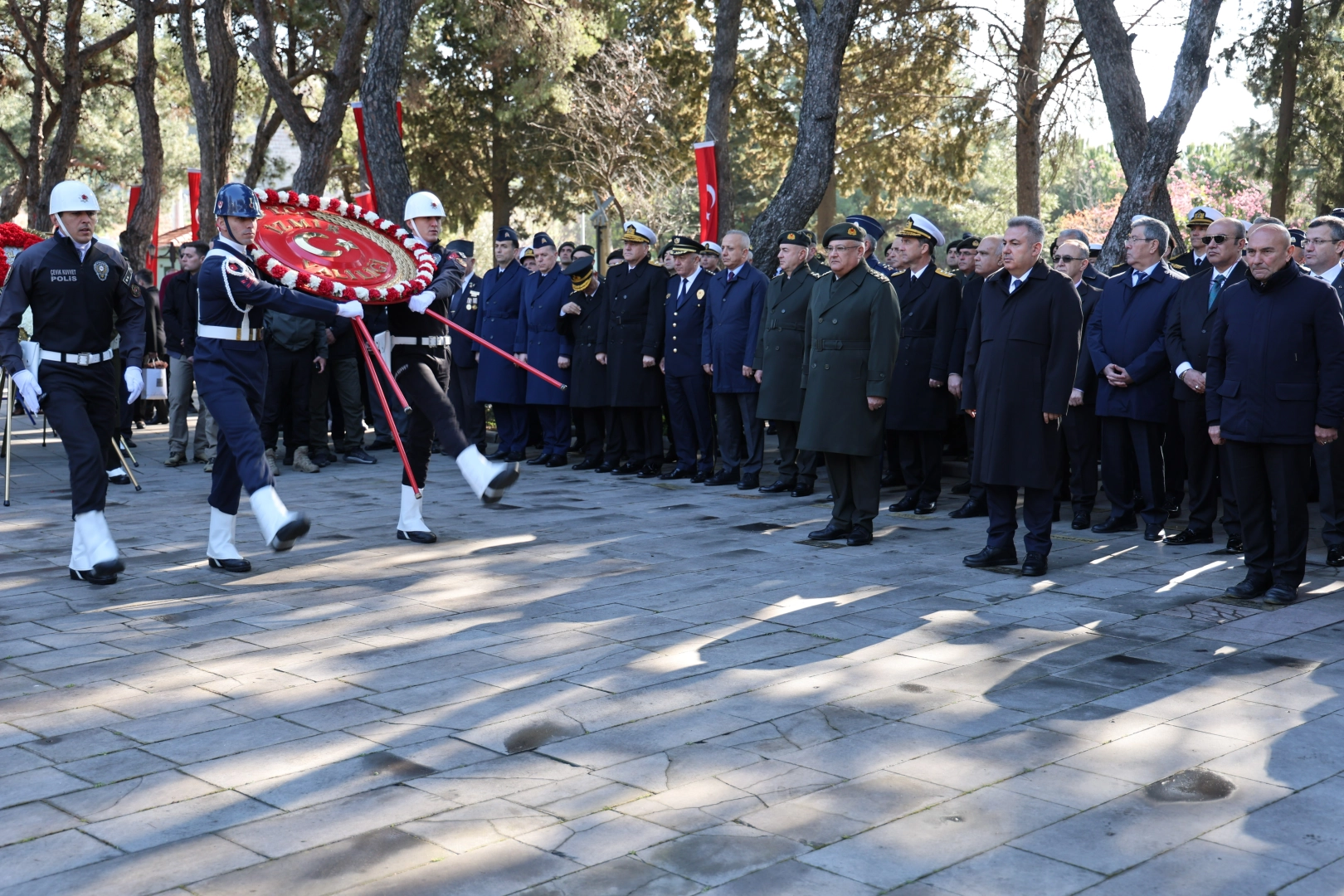 Zaferin 109. yılı: Çanakkale şehitleri İzmir’de törenle anıldı