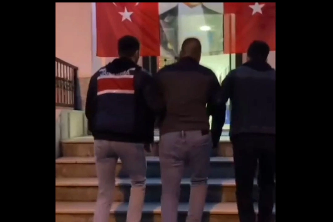 İzmir haber: Kardeşler Çetesi'ne ağır darbe haberinin görseli