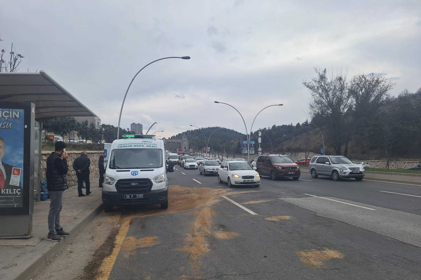 Ankara'da trafik kazası: Ölü ve yaralılar var