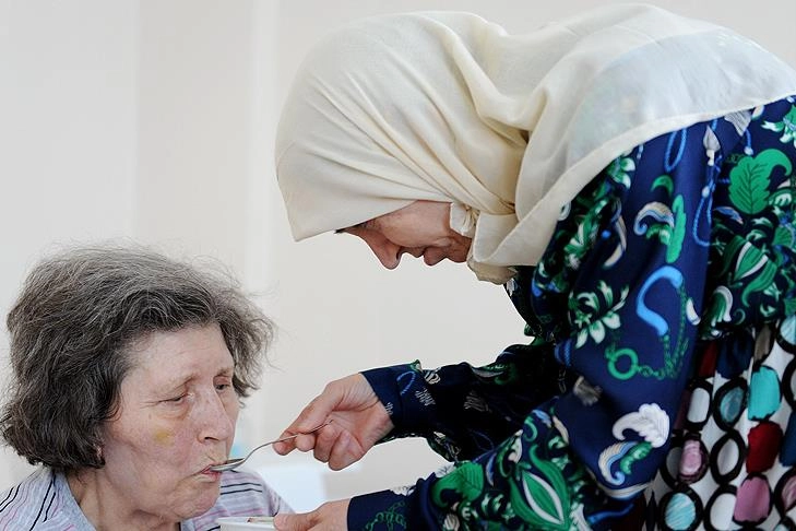 Yaşlı vatandaşların günlük yaşamlarında uyması gerekenler haberinin görseli