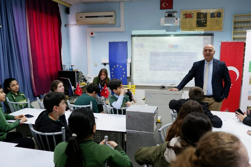 İzmir'de iklim değişikliğiyle mücadelede eğitim hamlesi!