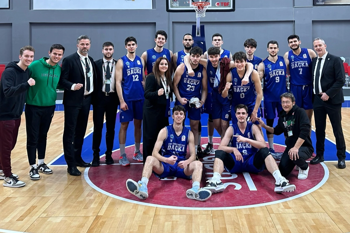 Ege Daçka çeyrek final için avtantajı kaptı