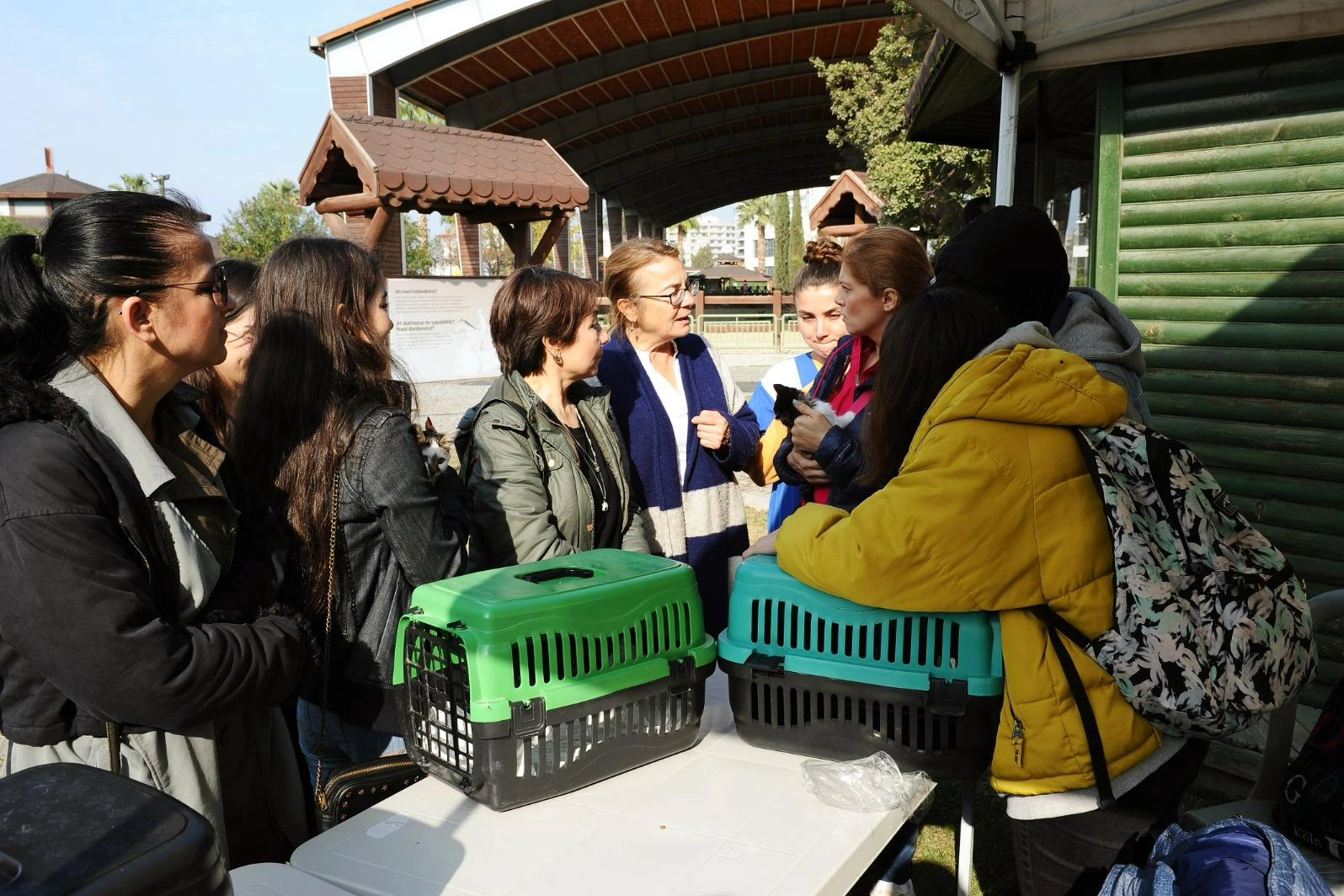 Karşıyaka Belediyesi’nden can dost sahiplerine hayati uyarı