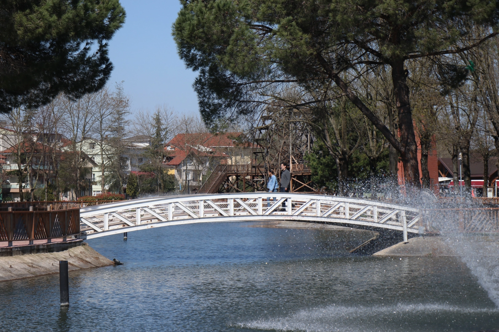 Sakarya'da yaz ve kış aynı anda yaşanıyor