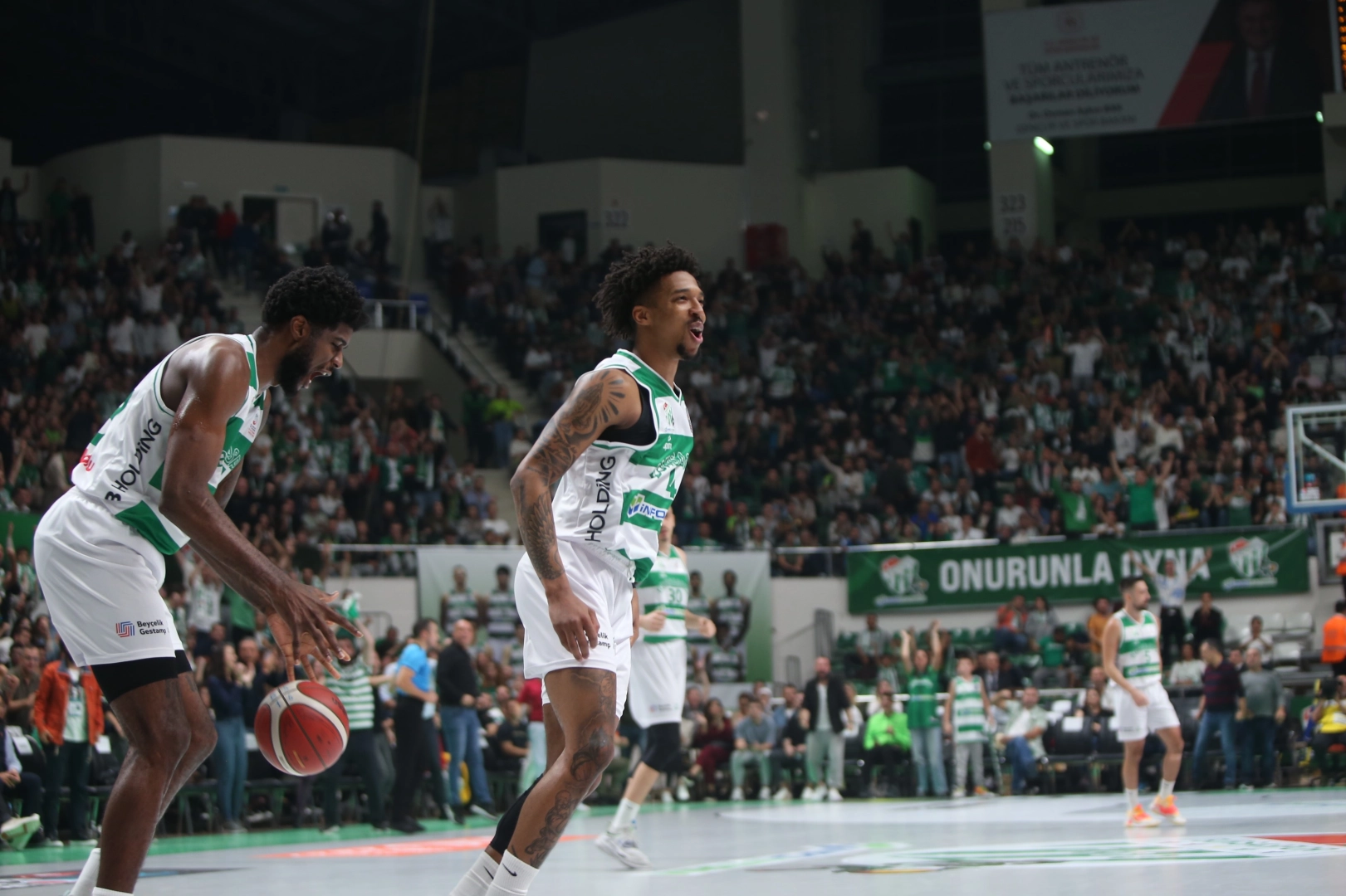 Bursaspor Basketbol Takımı, Jordan Floyd ile yollarını ayırdı