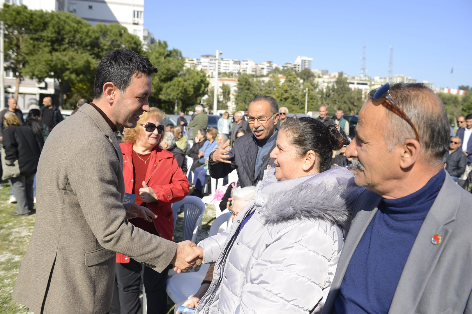 CHP’li İrfan Önal, Bayraklı’da ilk 100 günde yapacaklarını açıkladı