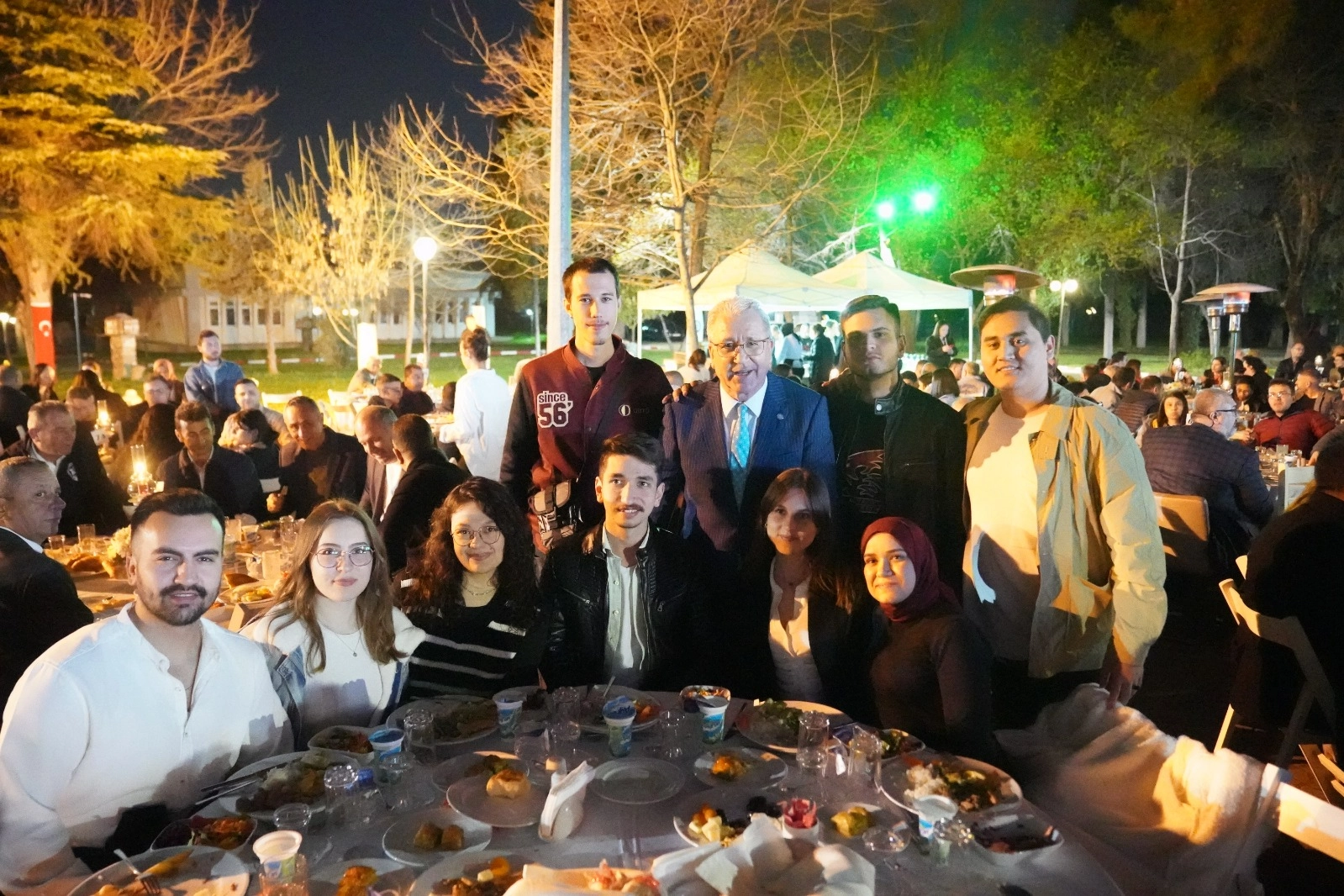 Ege Üniversitesi ailesi iftar programında bir araya geldi