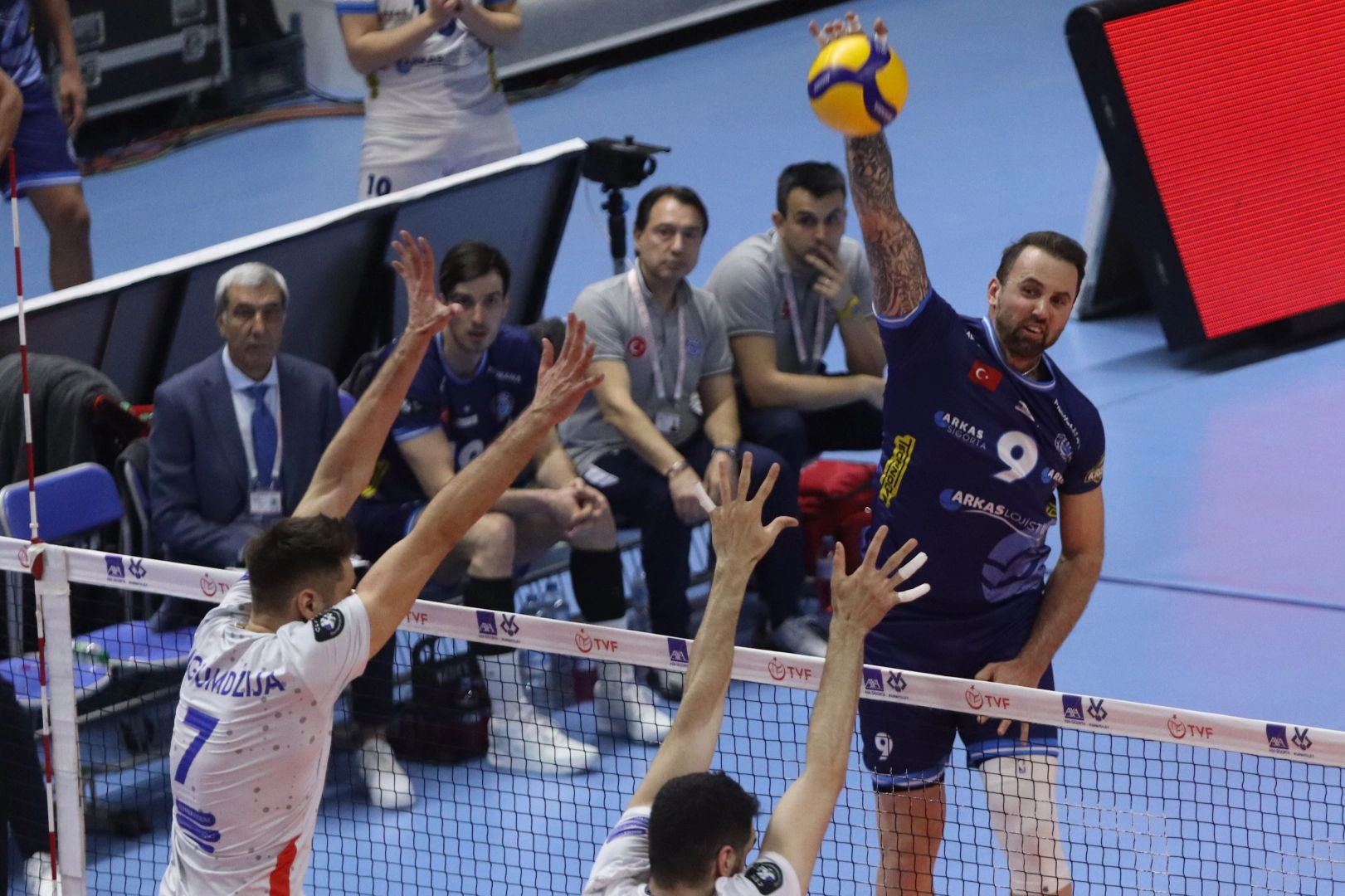 Arkas Spor, Kupa Voley'de ikinci oldu