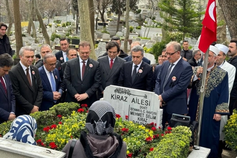 Şehit Savcı Mehmet Selim Kiraz, vefatının 9’uncu yılında kabri başında anıldı