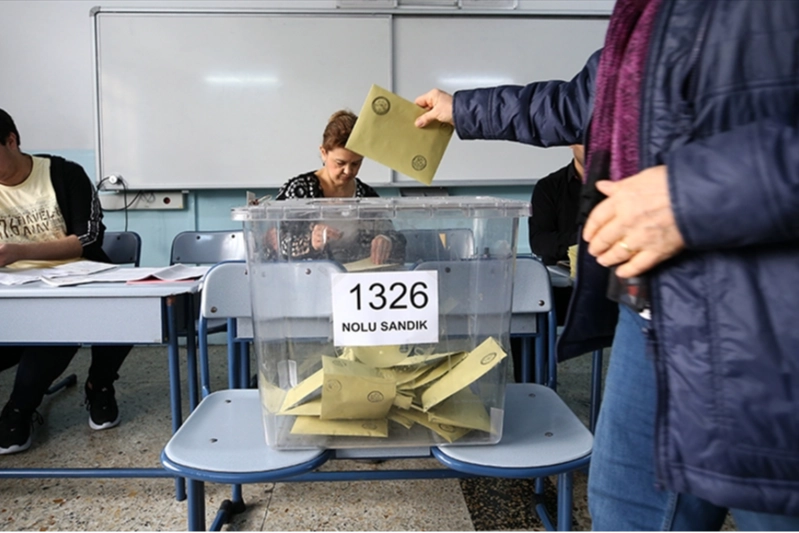 Yerel seçimlerin en genç adayı 18, en yaşlı adayı ise 90 yaşında