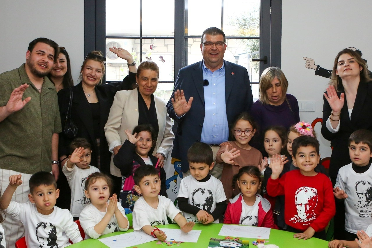 Seferihisar’da hem anneler hem de çocukların yüzünü güldürecek merkez haberinin görseli