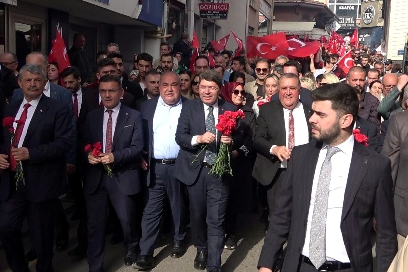 Bakan Tunç’tan seçim yasakları esprisi haberinin görseli