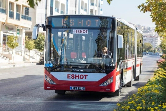 İzmir'de otobüs saatlerine seçim ayarı