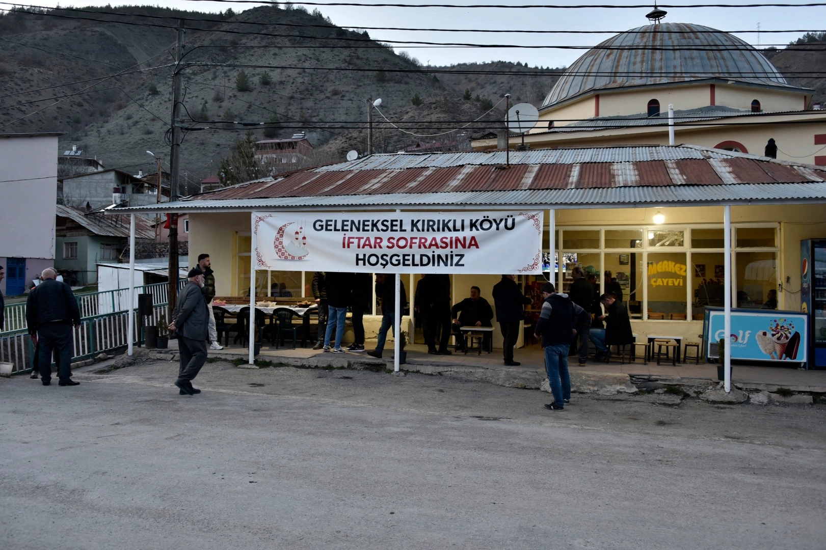 Bu köyde bu gelenek 20 yıldır devam ediyor haberinin görseli