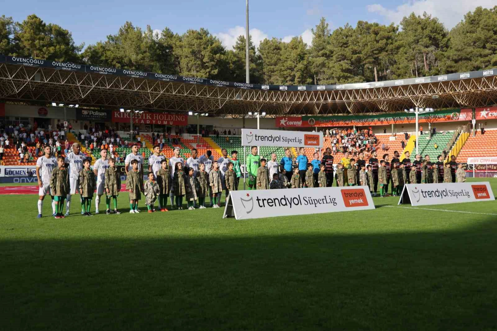 Gaziantep FK - Alanyaspor maçı ne zaman, saat kaçta ve hangi kanalda yayınlanacak?