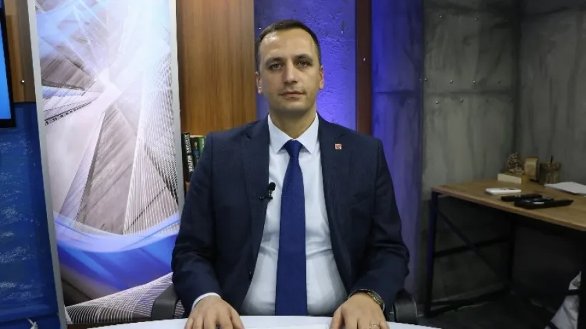 Bornova Belediye Başkanı Ömer Eşki, Cem Arıkan'ı belediye başkan yardımcısı olarak atadı