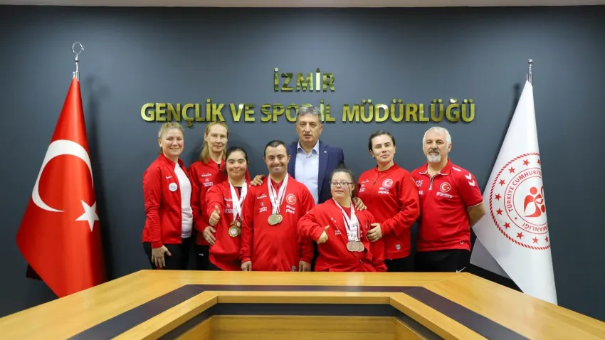 İzmir’in özel çocukları kente başarıyla döndü haberinin görseli