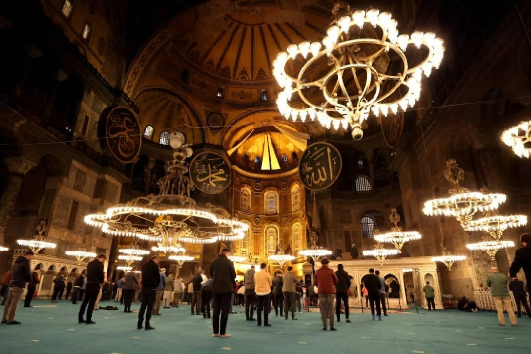 Kadir Gecesi 2024 yılında ne zaman idrak edilecek? Kadir Gecesi hangi gün? haberinin görseli