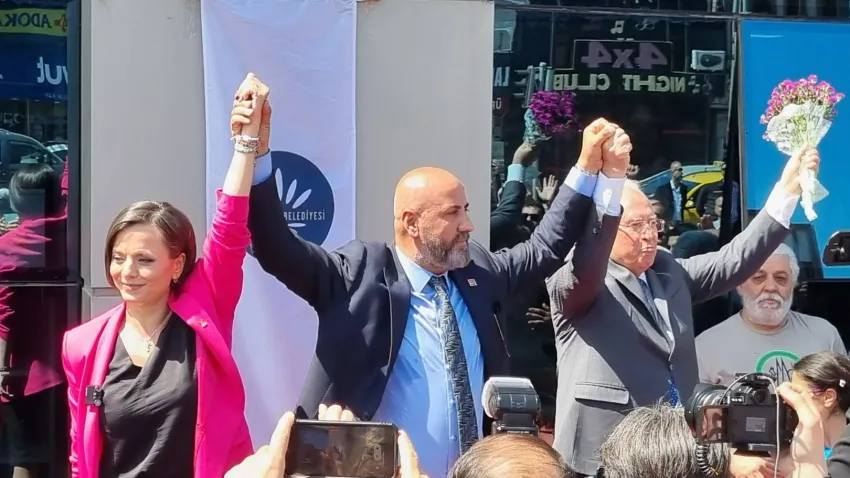 Karabağlar’da Kınay görevi devraldı