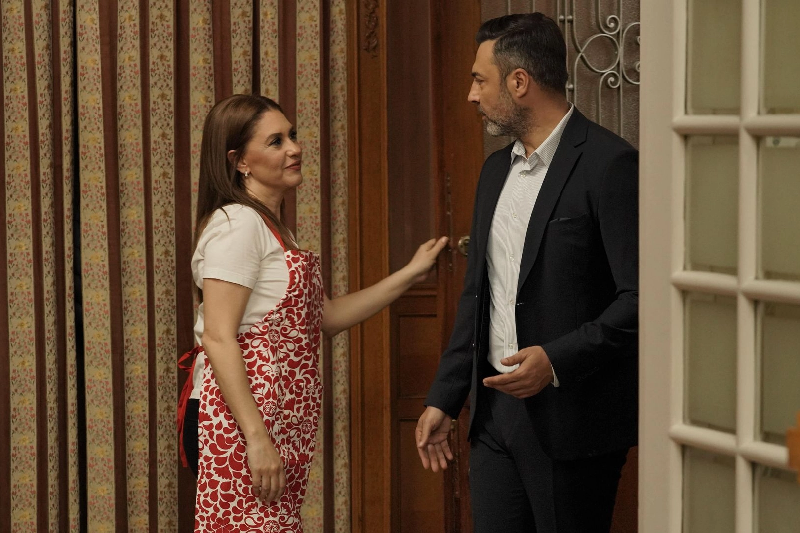Nursema evi terk ediyor… Kızılcık Şerbeti 58.bölüm 2.fragman yayınlandı? Bu hafta neler olacak? haberinin görseli