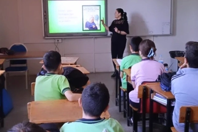 Aydın'da sağlık konularında öğrenciler bilgilendiriliyor