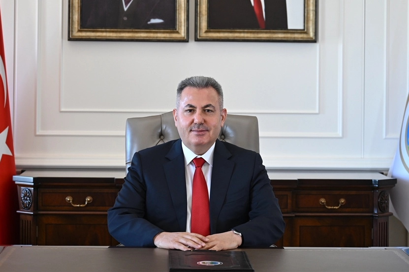 İzmir Valisi Elban AA'nın kuruluşunun 104'üncü yılını kutladı haberinin görseli