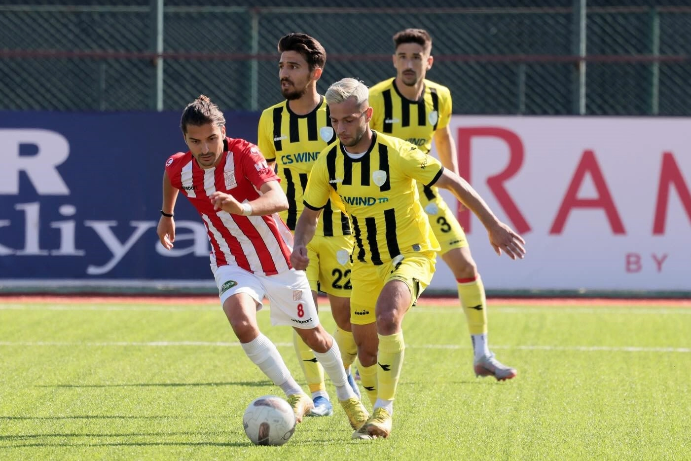 Aliağaspor, Ayvalıkgücü Belediyespor ile berabere kaldı. haberinin görseli
