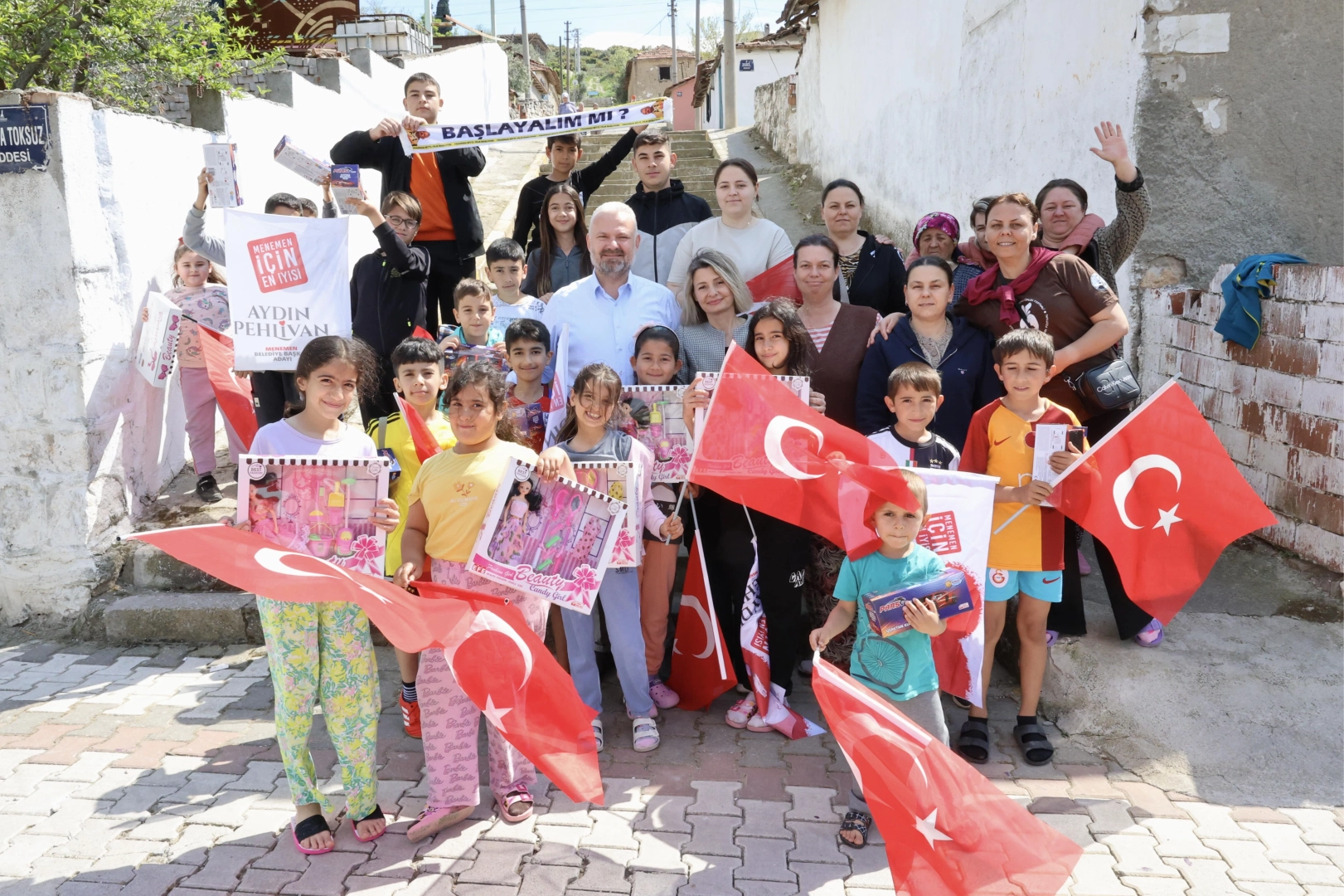 Aydın Pehlivan’dan Menemen’de teşekkür turu haberinin görseli