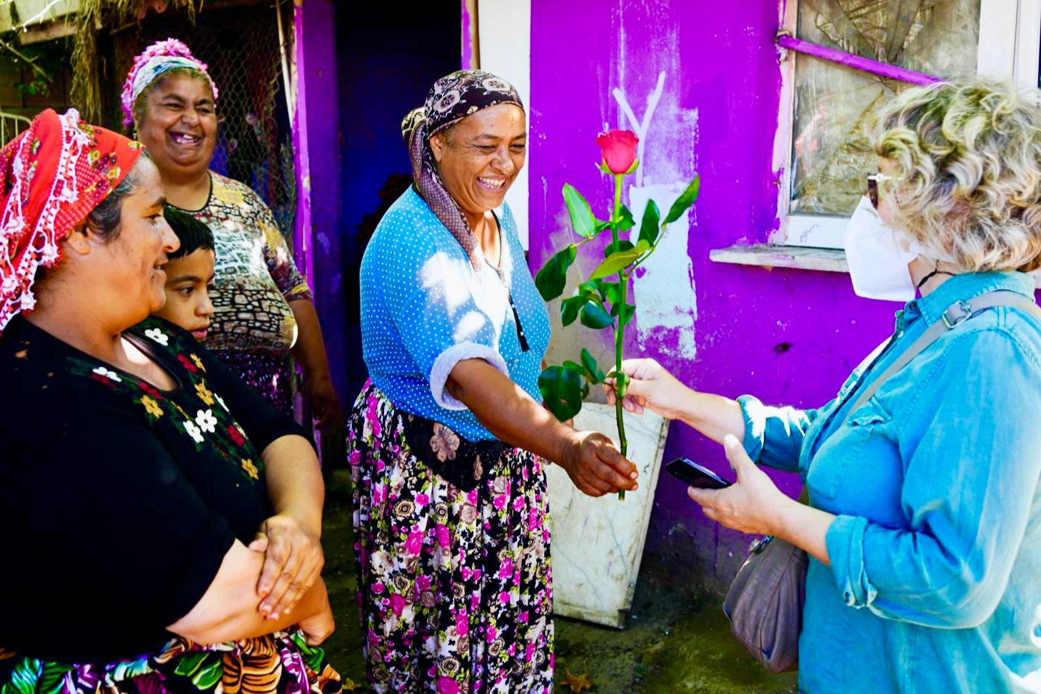 Hacer Foggo'dan yeni başkanlara çağrı: Romanlar için acil bir planınız olduğunu umut ediyorum haberinin görseli