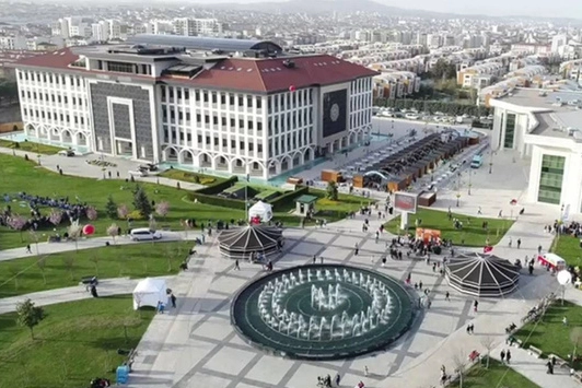 Sancaktepe Belediyesi’ne ‘jakuzi’ soruşturması haberinin görseli